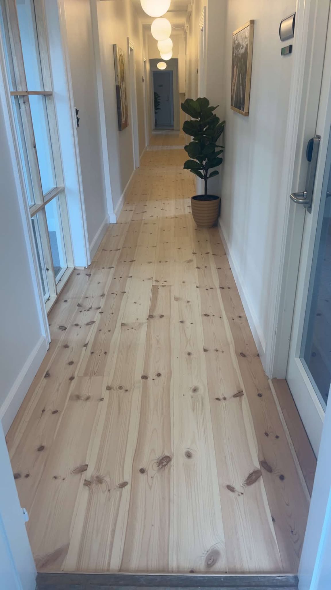 Renovering og gulvlægning – Hage Byg